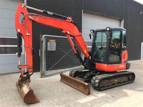 kubota kx057 4 specs